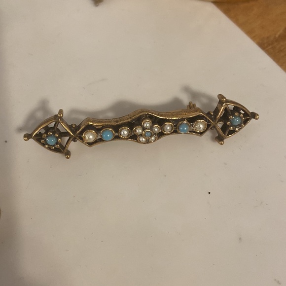 Pick yours Very Vintage Brooch’s price for each - Picture 5 of 14